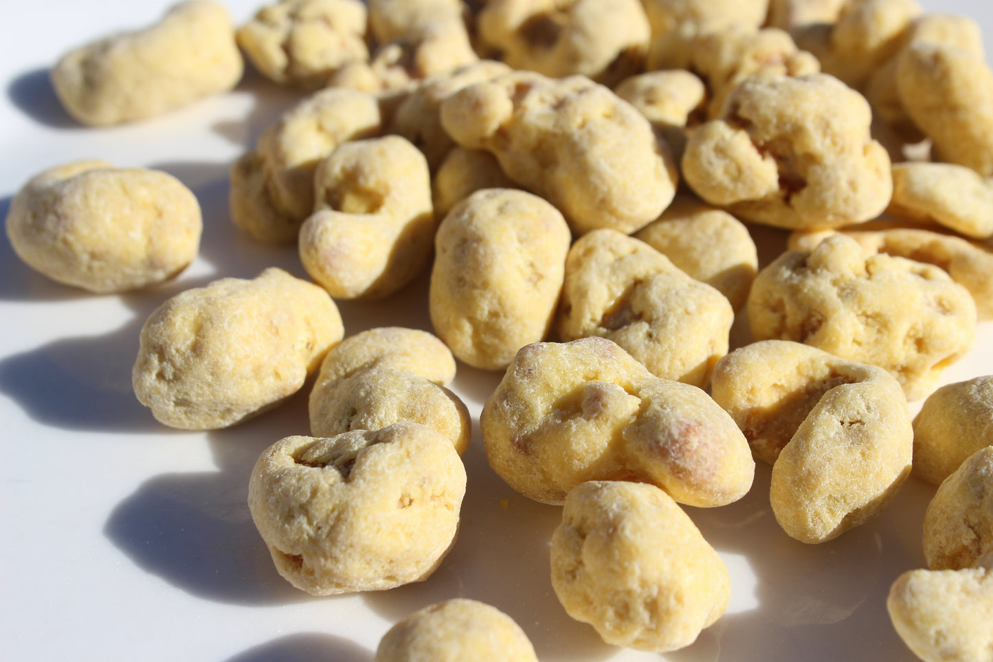 Cashew Lemon Coated